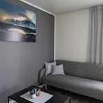 Gammelbanken Seaview - Modern With Sea View, Lofoten